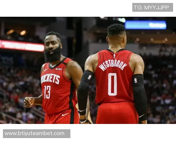 杜兰特赛季场均254分成火箭第二高得分手追平哈登后表现引关注